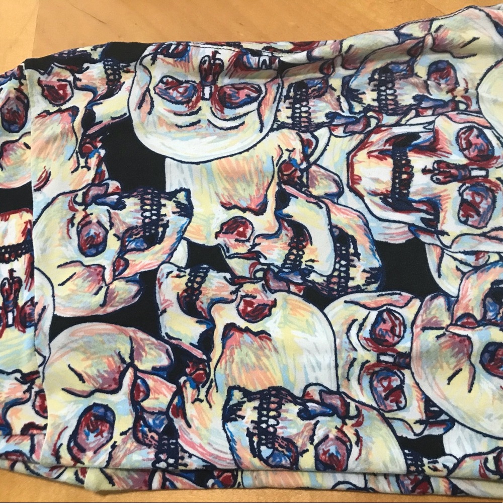 LuLaRoe TC Skulls